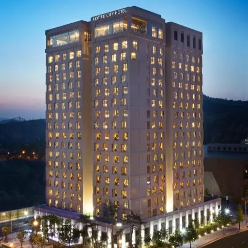 Lotte City Hotel Daejeon - photo 1