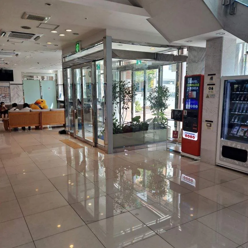 Toyoko Inn Busan Seomyeon - photo 2