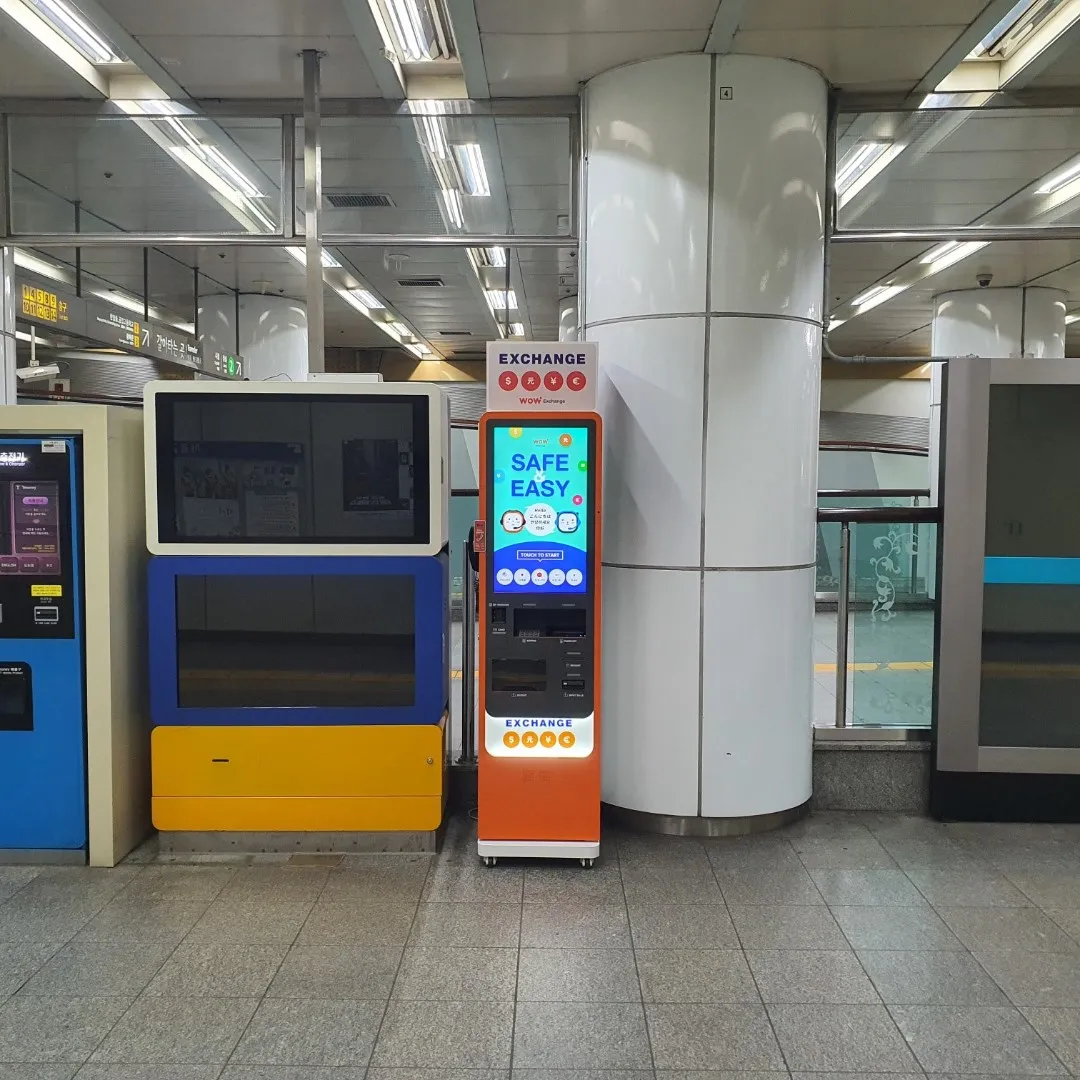 Dongdaemun History & Culture Park Station (Line 4) - photo 2