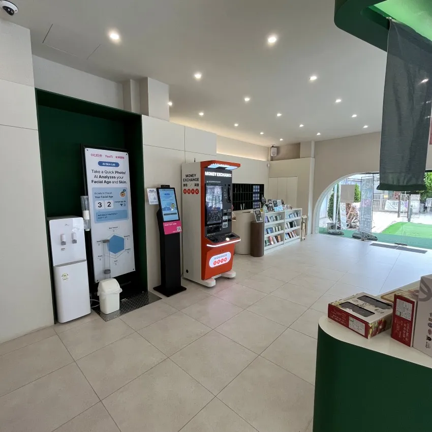 C-SQUARE Cheoldanggan Travel Lounge - photo 2