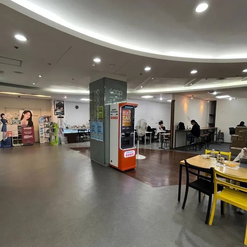 Kyung Hee University Seoul Campus Cheongun Hall - photo 2