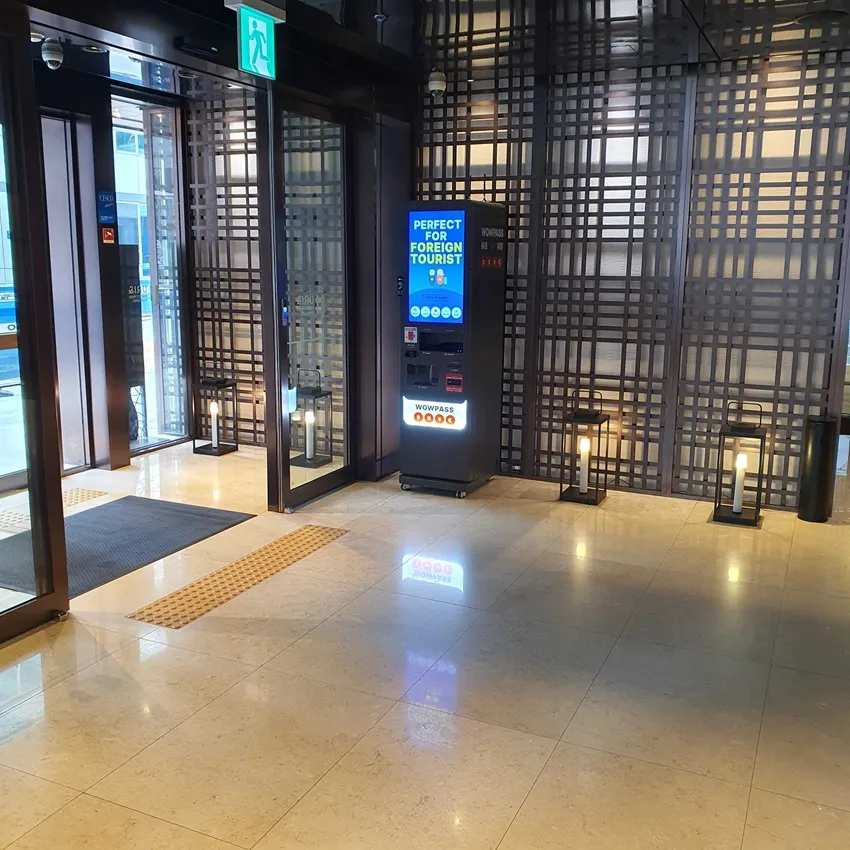 Hotel Uri& - photo 2