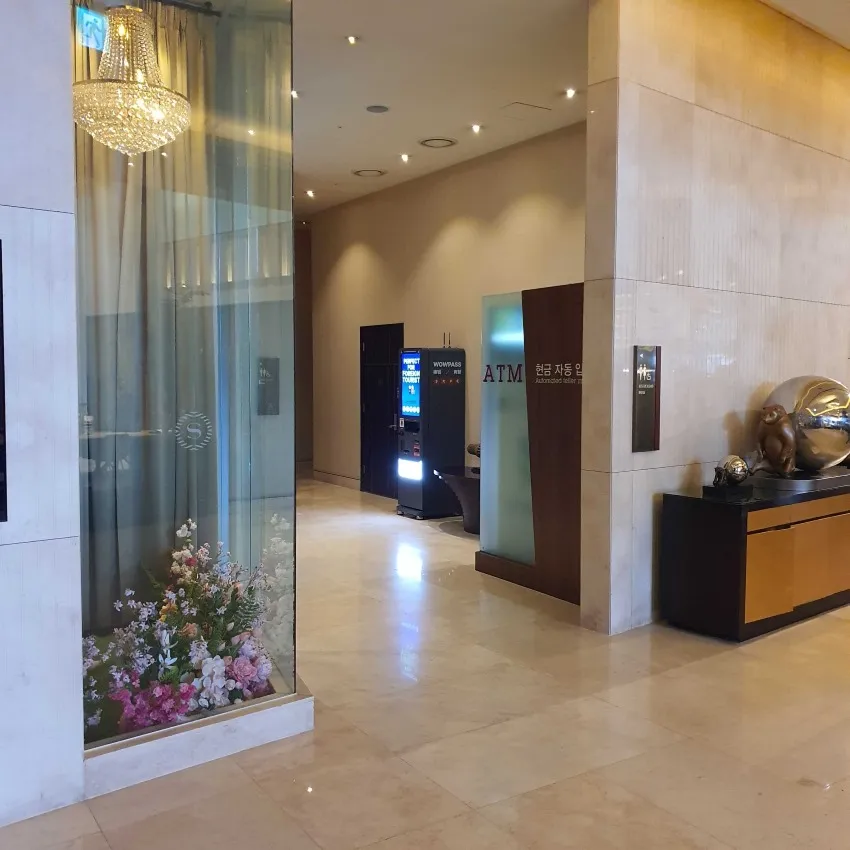Sheraton Grand Incheon Hotel - photo 2
