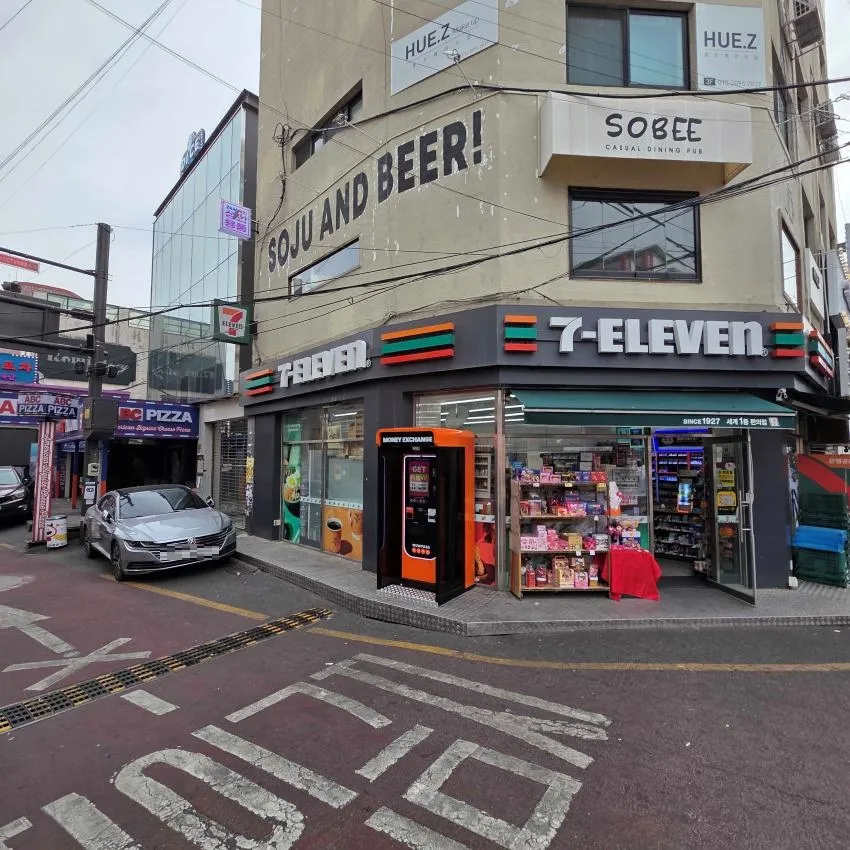7-Eleven Hongdae Main - photo 3