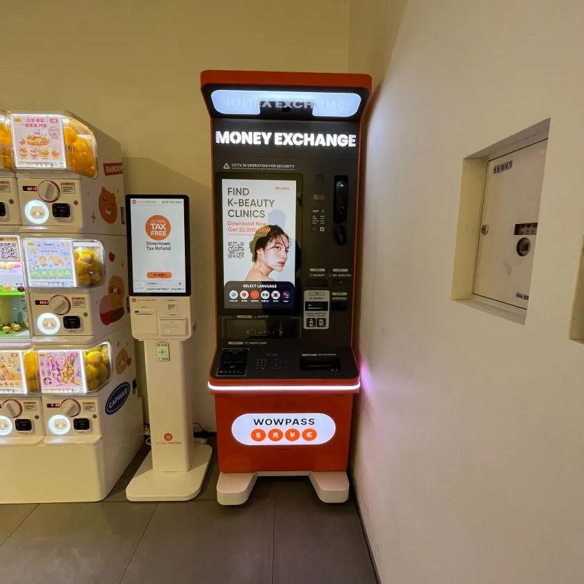 Kakao Friends Hongdae Flagship Store - photo 3