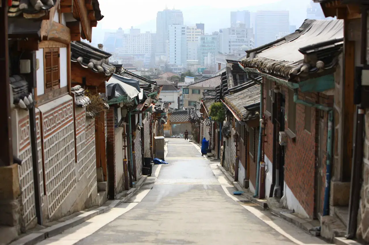 Bukchon Hanok Village