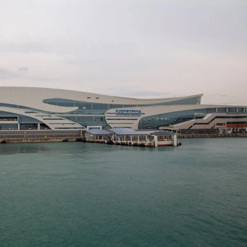 Busan Port International Passenger Terminal 2 - photo 1