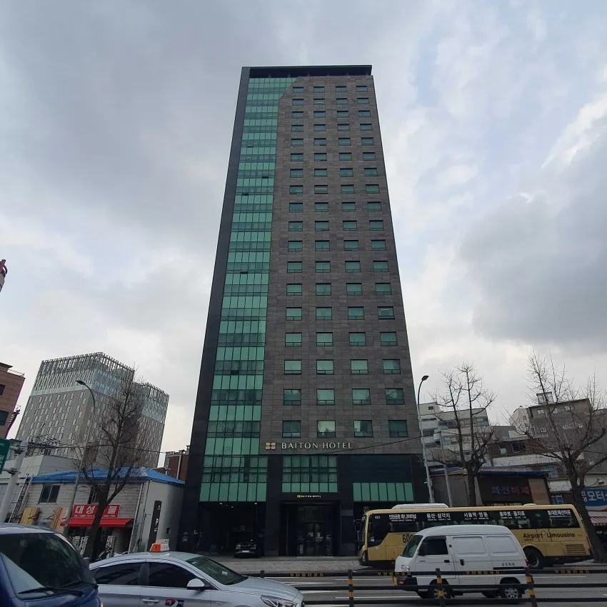 Baiton Hotel - photo 1
