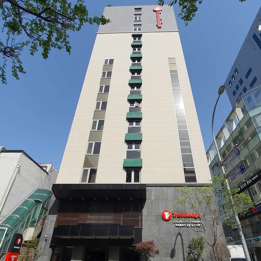 Travelodge Myeongdong Namsan Hotel