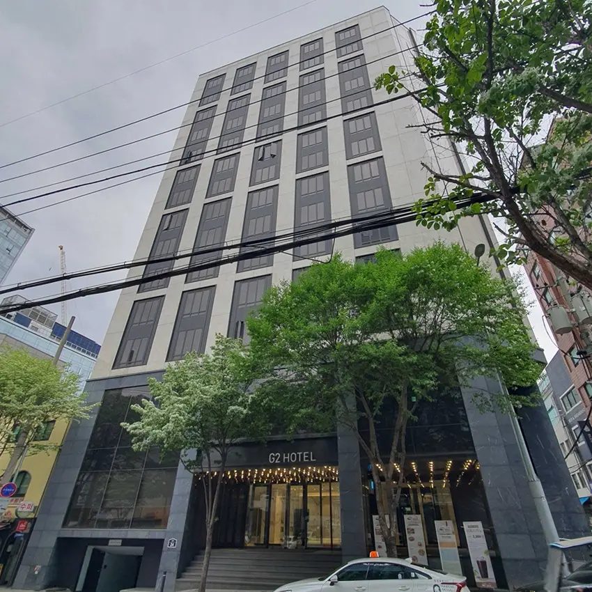 G2 Hotel