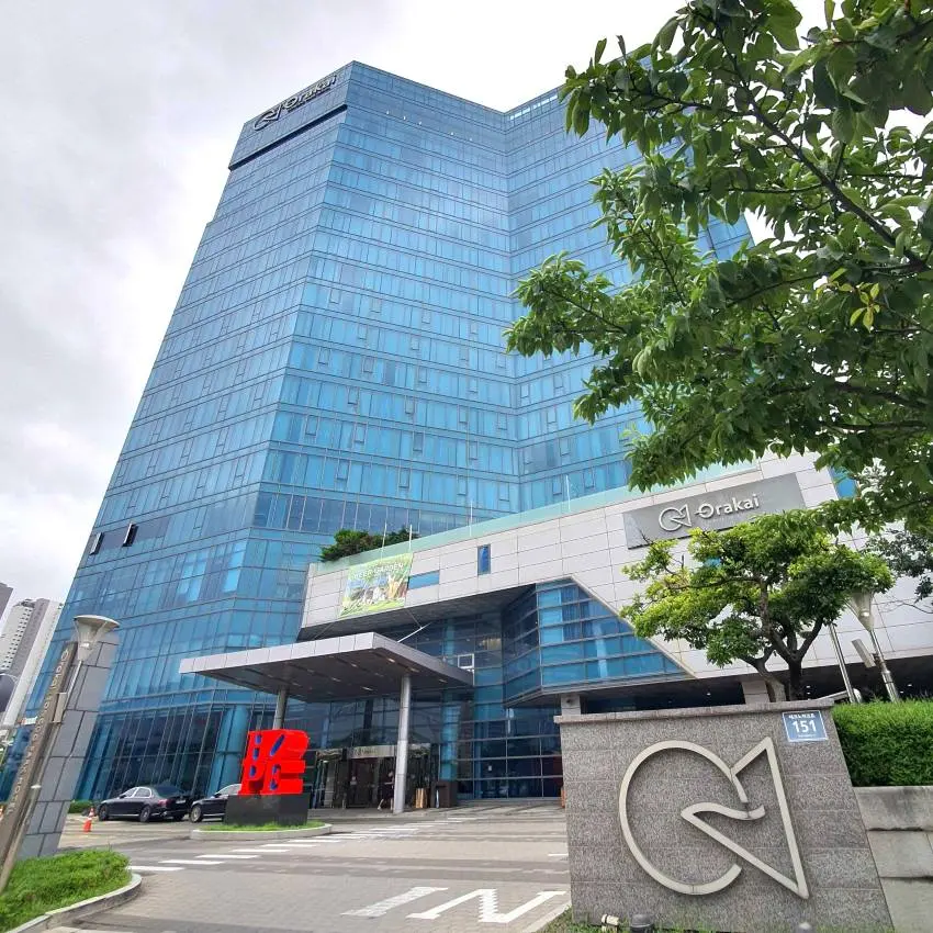 Orakai Songdo Park Hotel