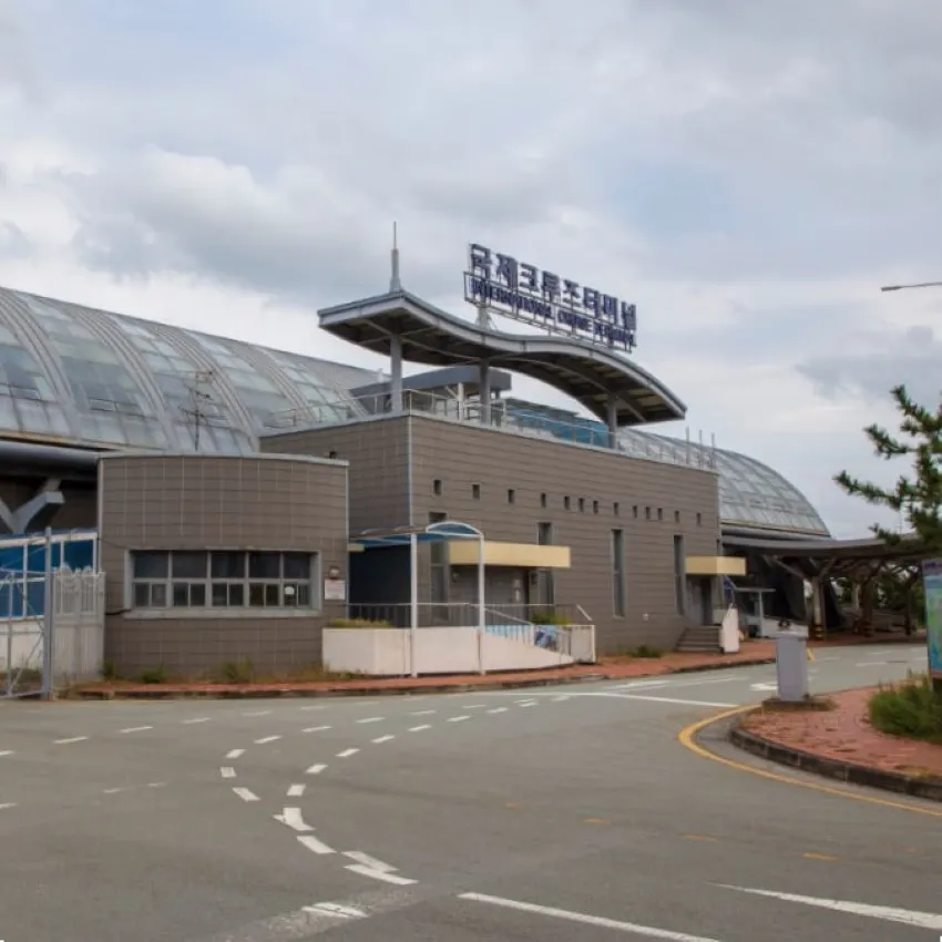Busan International Cruise Terminal (Yeongdo) - photo 1