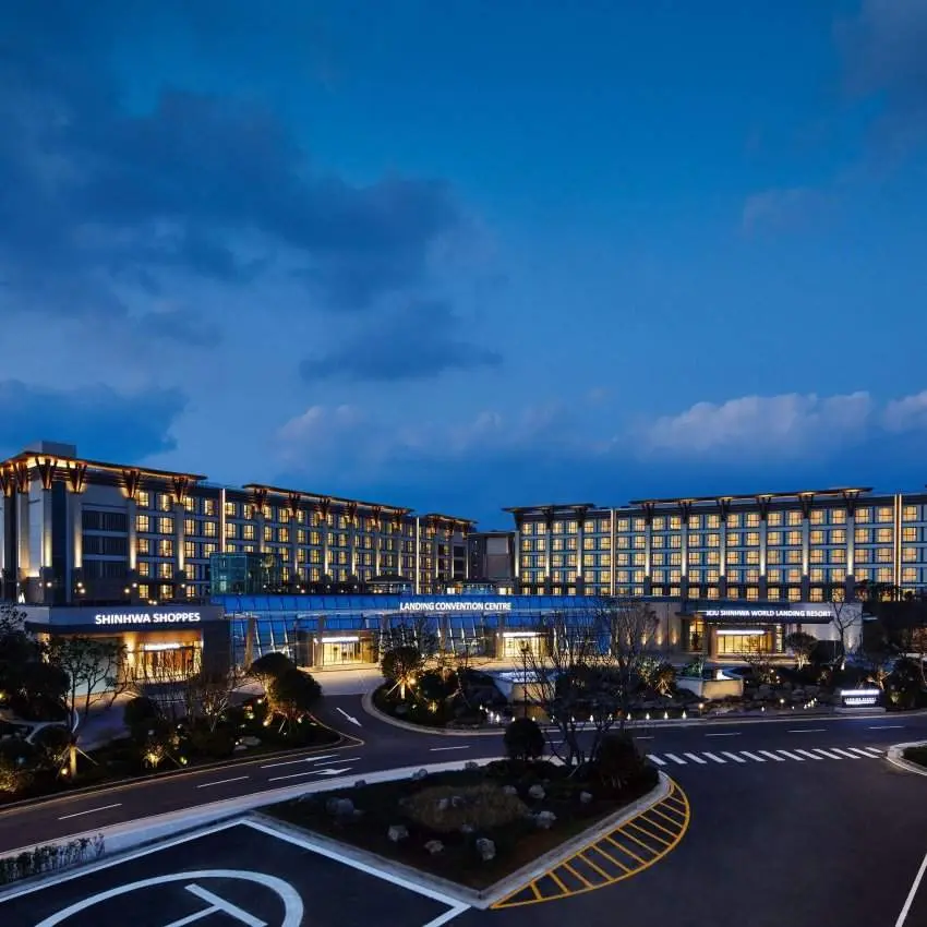 Jeju Shinhwa World Hotel & Resort Landing