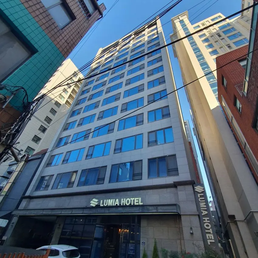 Lumia Hotel